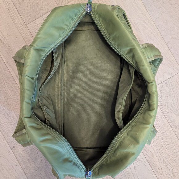 Avocado Green Lug Overnight Travel Bag - Picture 4 of 4